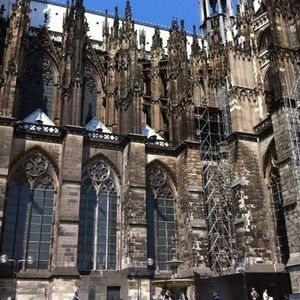 Meet your Posher, Missionaria